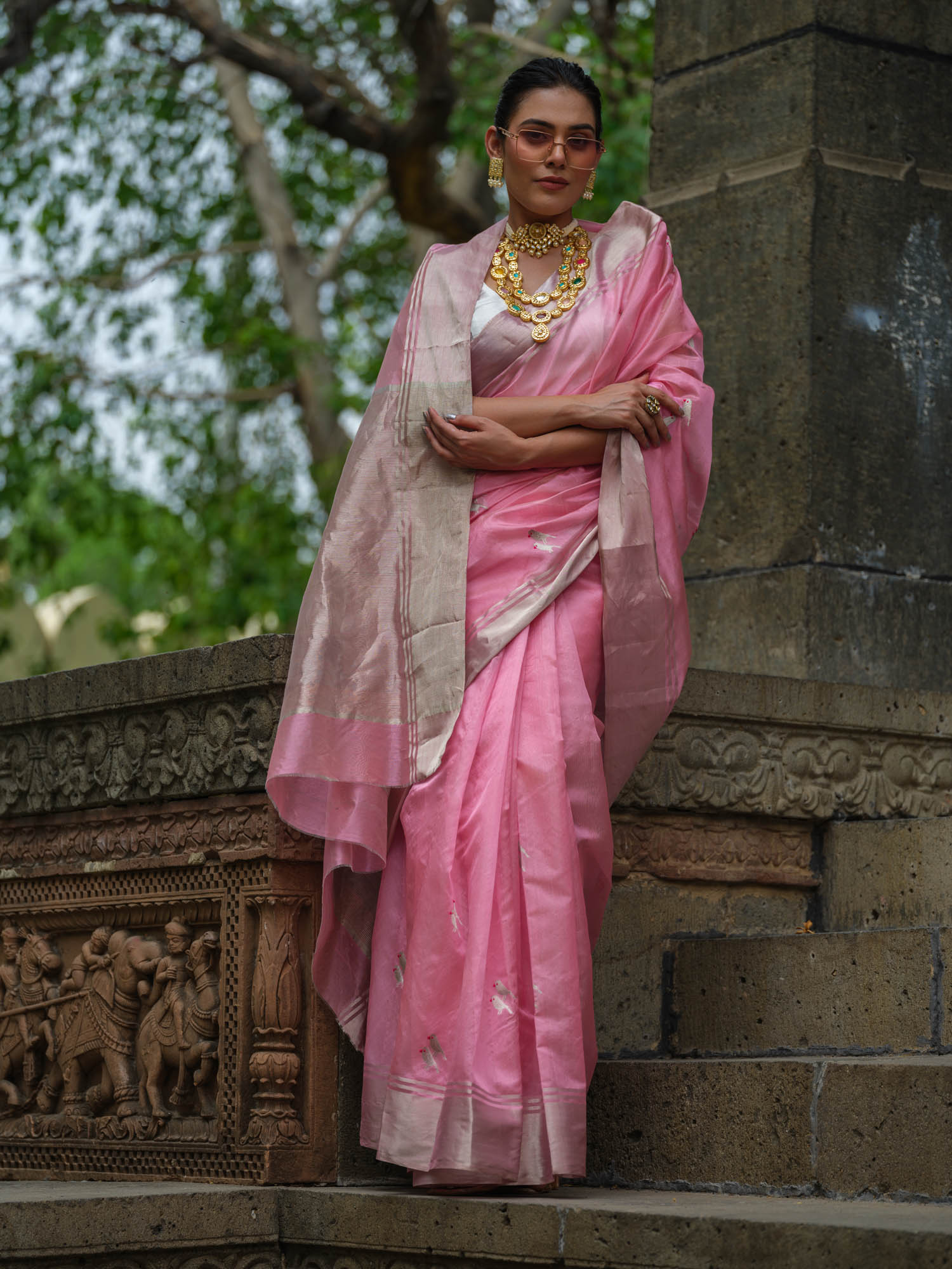 festive wear handloom sillk saree in silver and pink