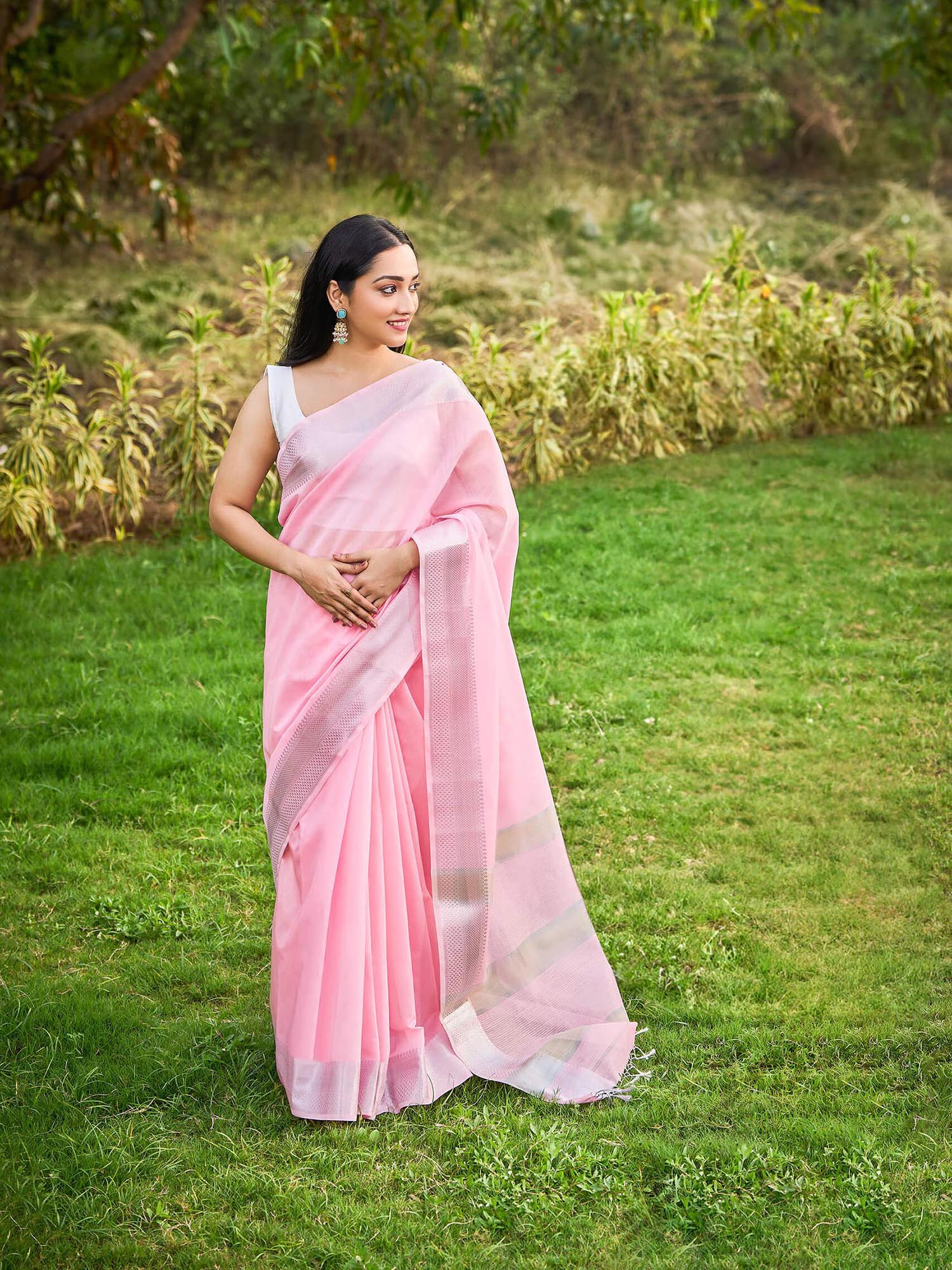 Baby pink Maheshwari cotton silk all day wear saree with zari