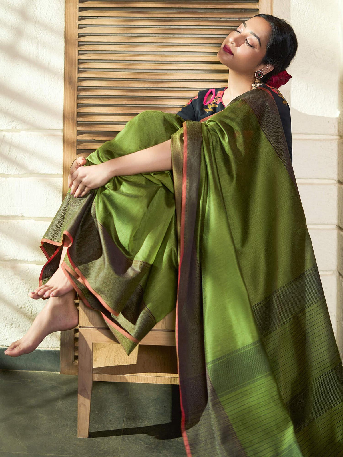 Moss green Maheshwari cotton resham silk saree