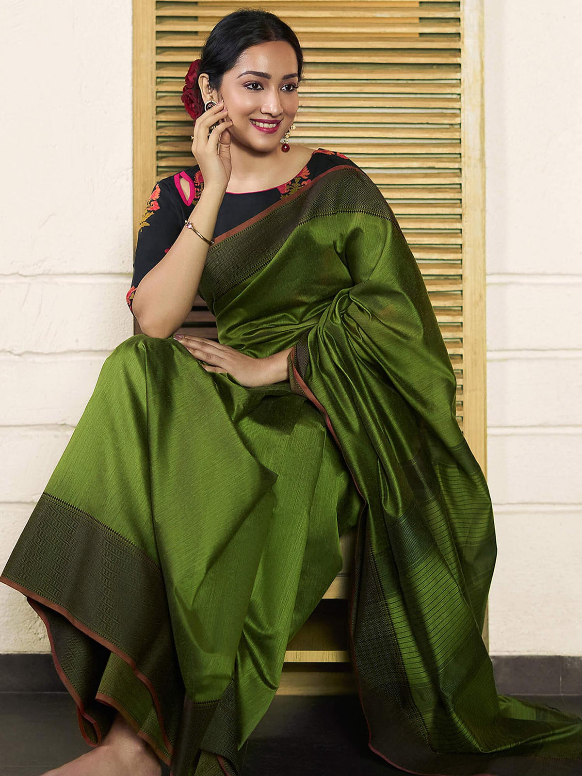 Moss green Maheshwari cotton resham silk saree