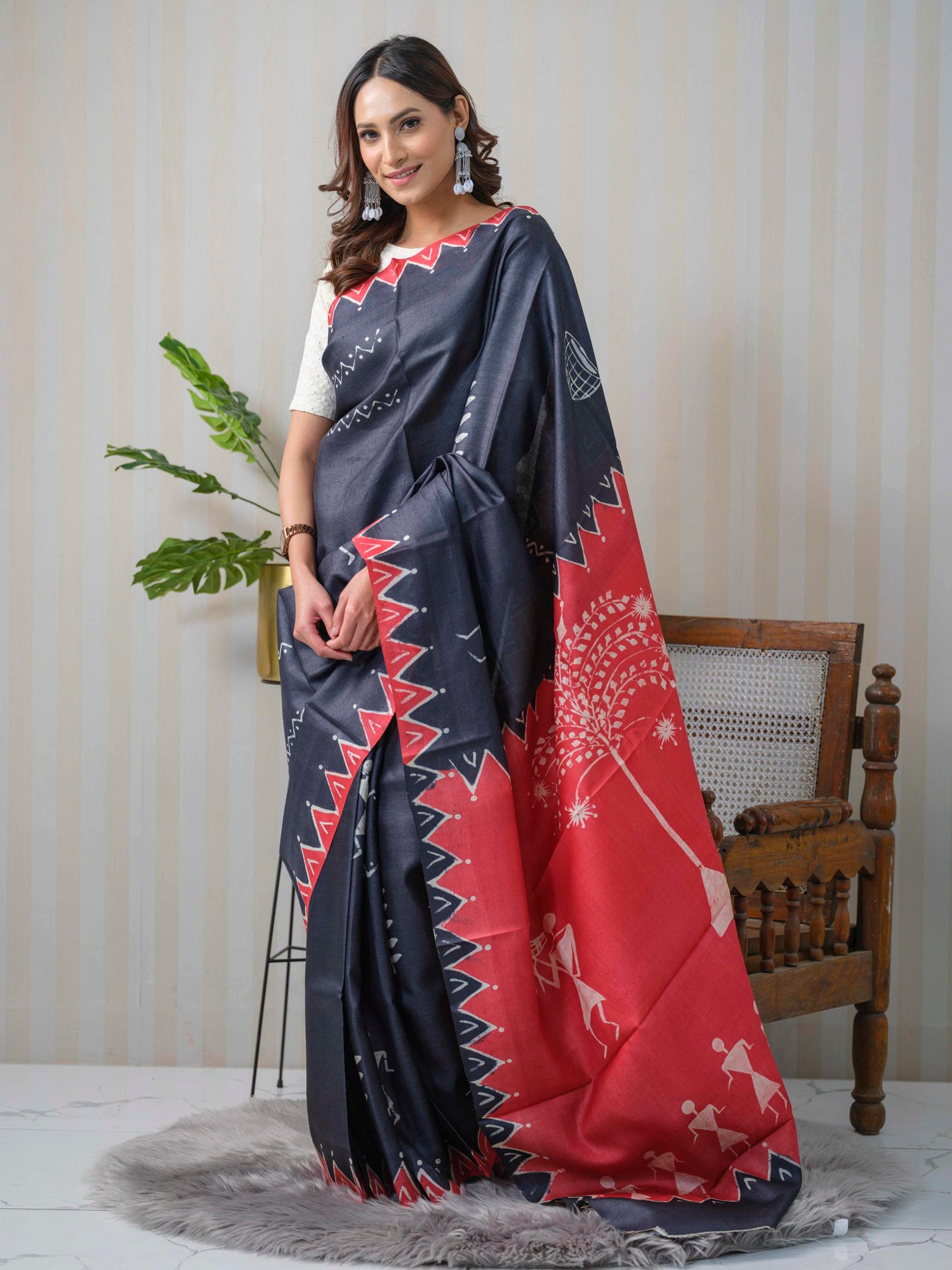 Tussar Silk Maheshwari Saree with Warli art, the perfect everyday wear saree by Mrida