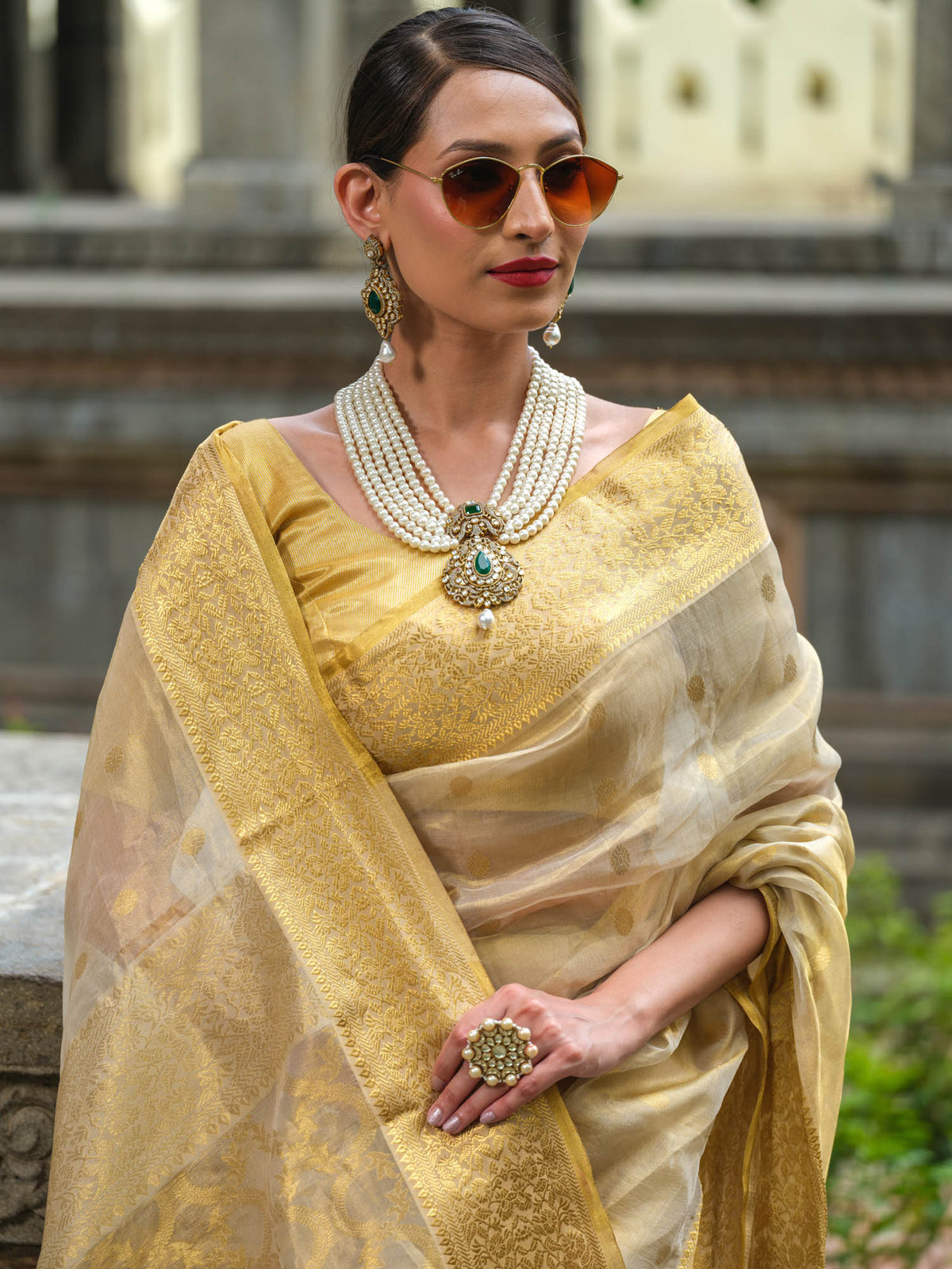 Best festive-wear handloom silk sarees in gold