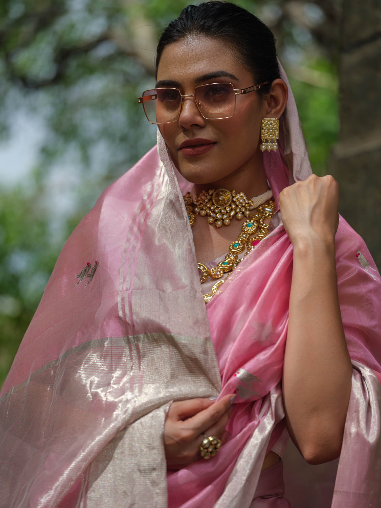 festive wear handloom sillk saree in silver and pink