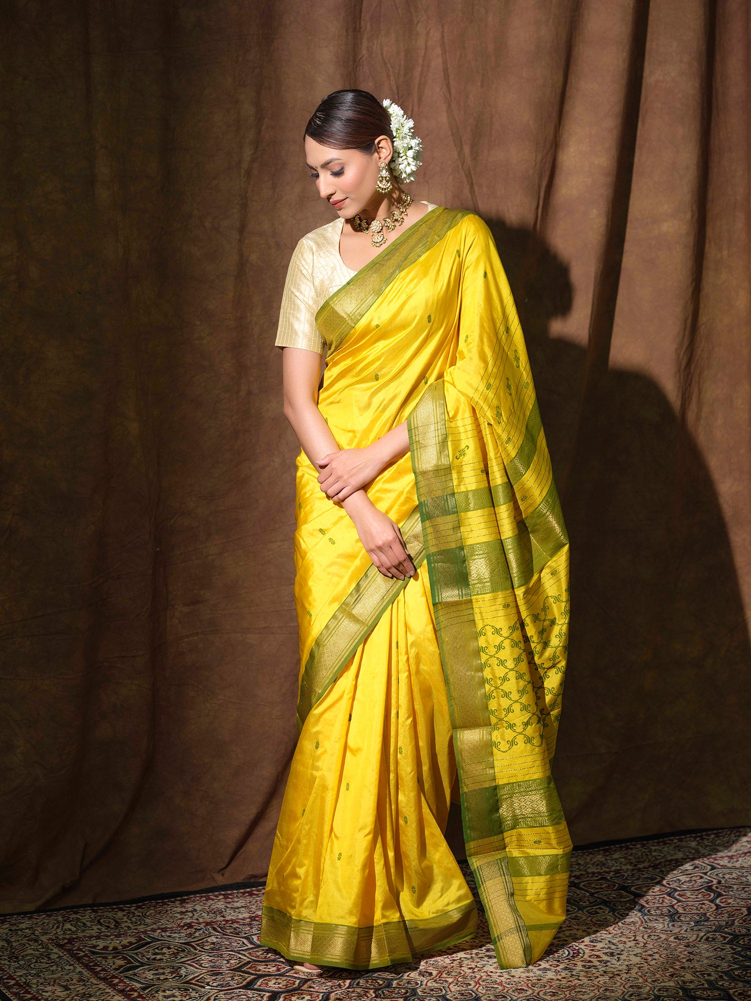 Radiant Yellow pure Mulberry silk Maheshwari saree.