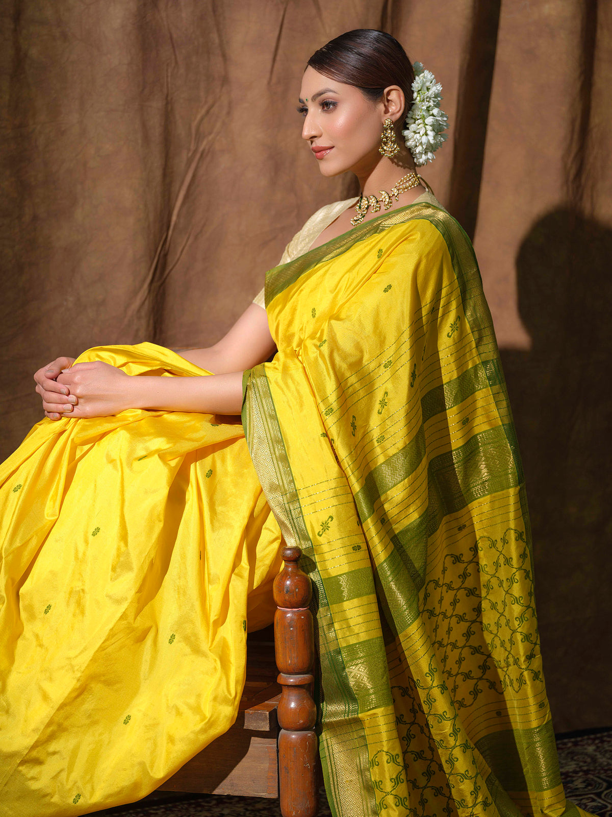 Radiant Yellow pure Mulberry silk Maheshwari saree.