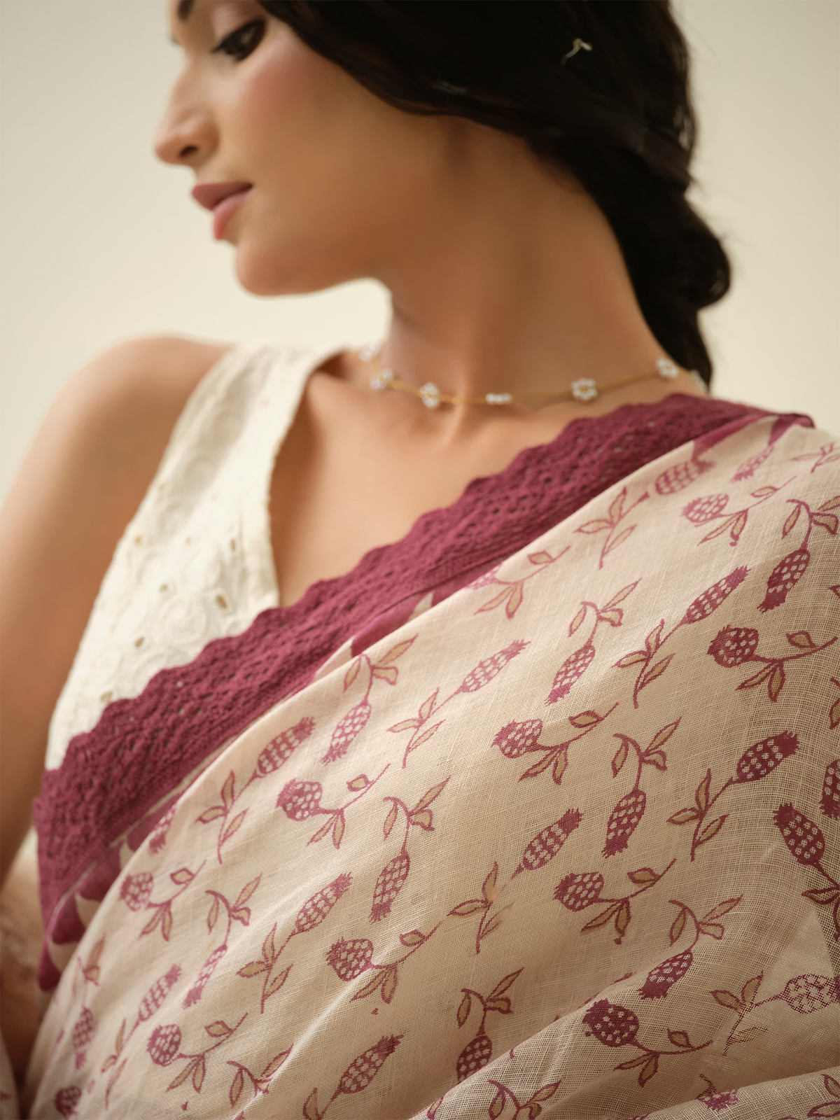 Pomegranate Sorbet | Premium Pure Linen Handloom Saree with Pomegranate Block Prints with Checkered Blouse Piece