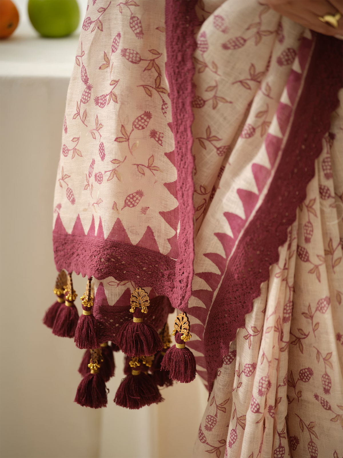 Pomegranate Sorbet | Premium Pure Linen Handloom Saree with Pomegranate Block Prints with Checkered Blouse Piece