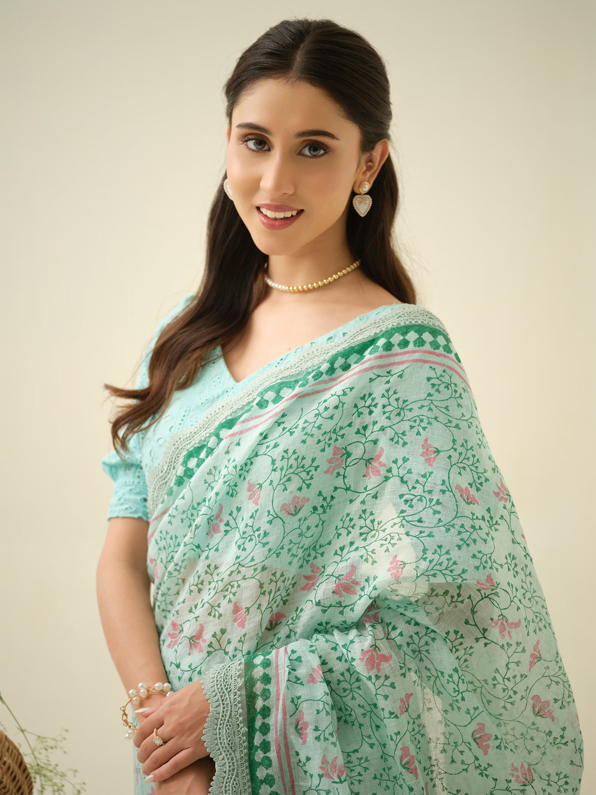 Cotton Candy | Premium Pure Linen Handloom Saree with Zig-Zag Block Prints with Candy Pink Striped Blouse Piece