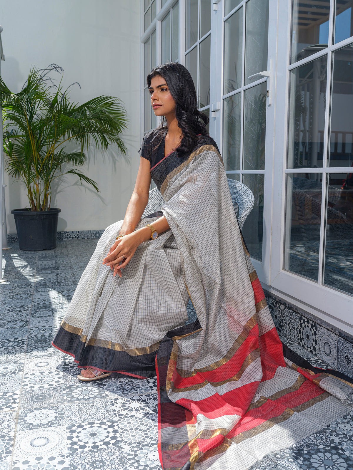 Black and White Maheswari Cotton Silk Saree