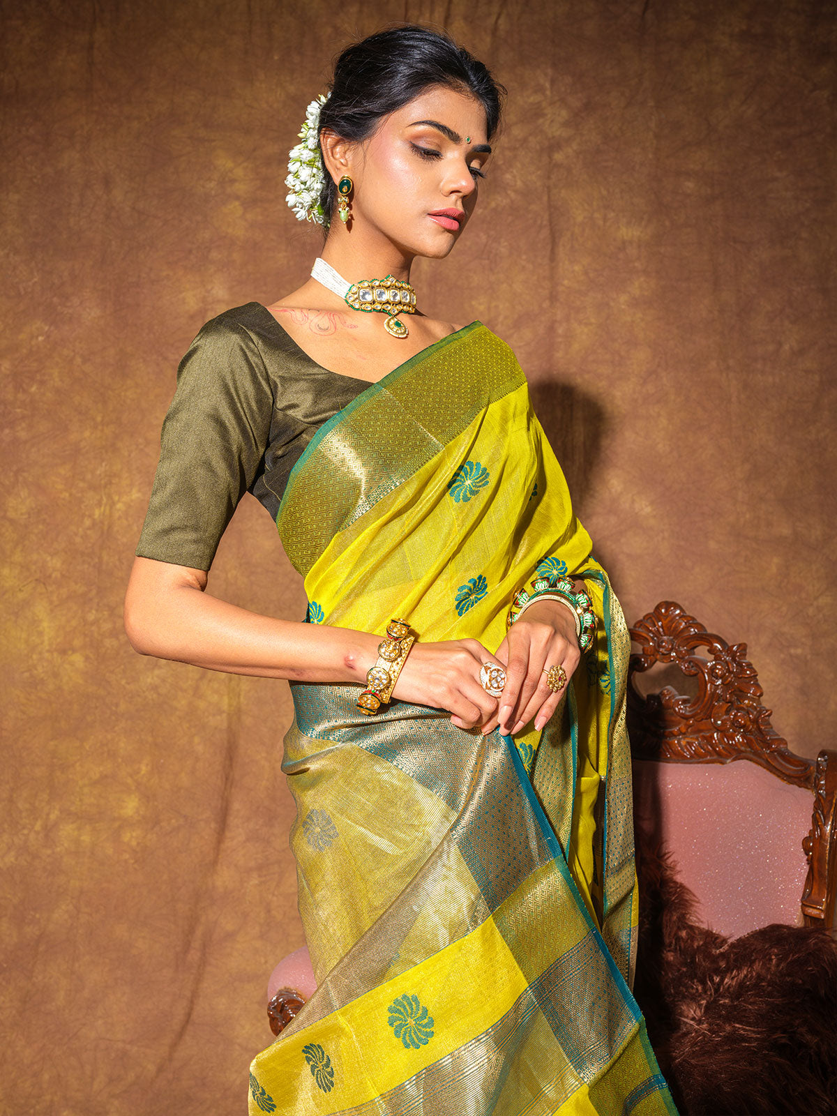 Lime Yellow Maheshwari Cotton Silk Handloom Saree with Zari