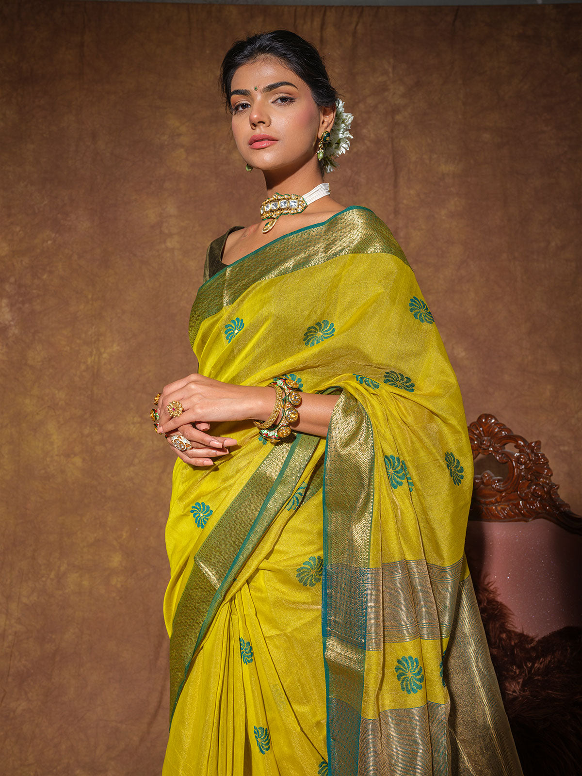 Lime Yellow Maheshwari Cotton Silk Handloom Saree with Zari