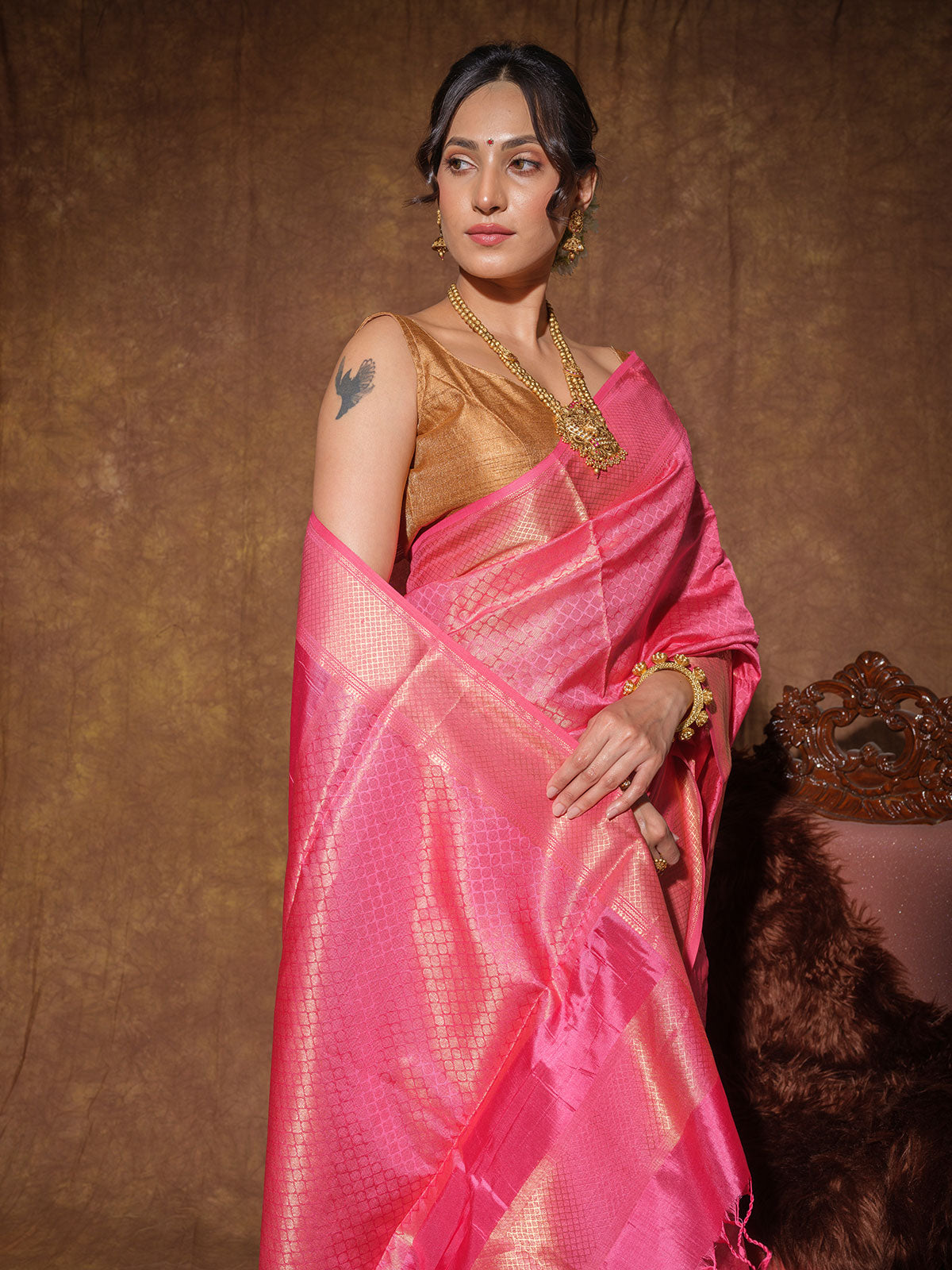 Rose Pink Maheshwari Cotton Silk Handloom Saree with Zari