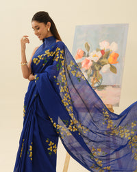 Mangalgiri silk pattu by cotton fabric texture of the Bougainvillaea Wall saree
