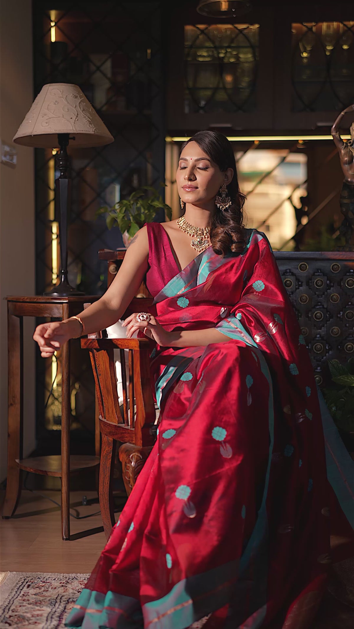 Aadya - Chanderi Pattu Silk Saree In Red & Turquoise Blue